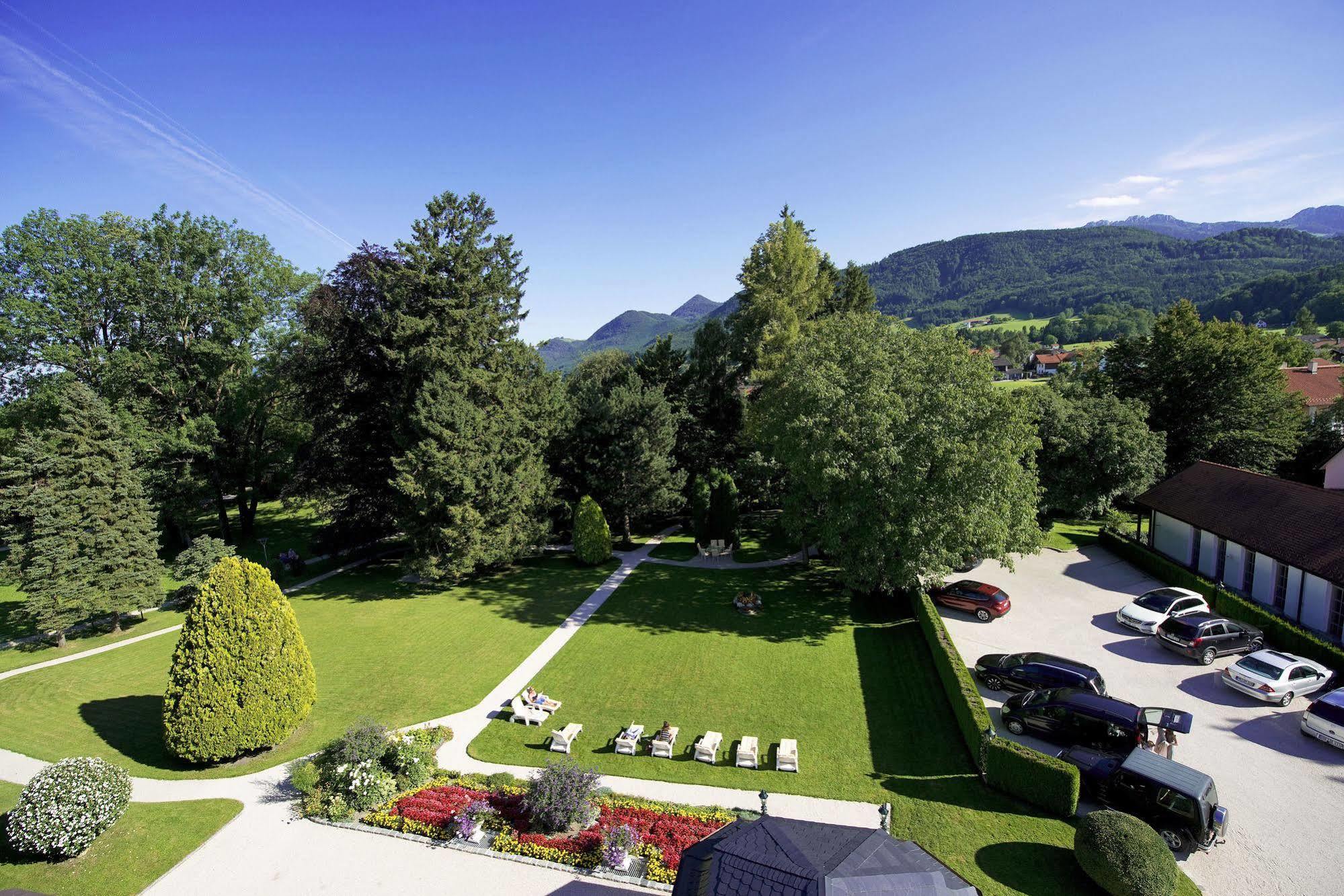 Ferienwohnungen Im Bonnschloessl Bernau am Chiemsee Exterior photo